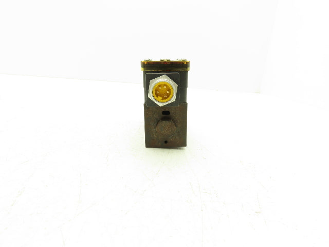 Parker D1VW1KNYCF563075XB Hydraulic Directional Valve 5000PSI 110/120V 50/60Hz