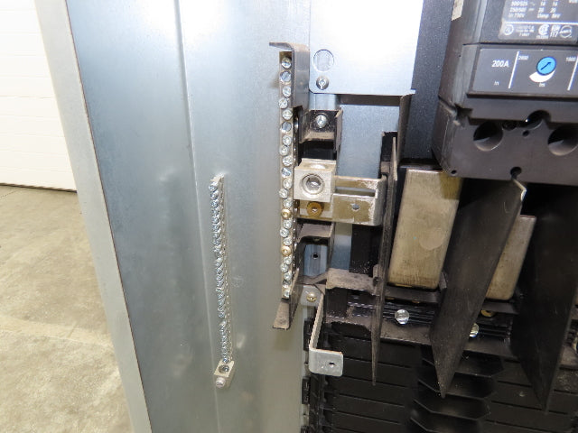 Square D NF442L2C NF Panelboard Breaker Box 200A 600Y/347V 3PH 4W 42 Circuit