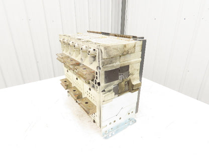 Siemens WLL2F330 Air Circuit Breaker 600VAC 3000A Switchgear 	ETU745 Cubicle Bus