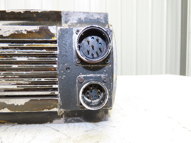 Allen Bradley 1326AB-B515E-21 R98 09 AC Servo Motor 2.44kW 3200 RPM 460V 3PH