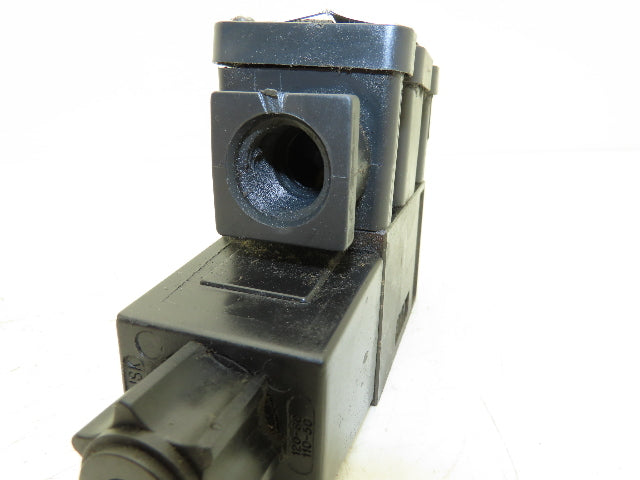 Parker D1VW20HVYC70 Hydraulic Directional Solenoid Valve 120V  Lot of 2