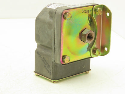 Barksdale D1T-GH3SS-U Diaphragm Pressure Switch 0.3-3 psi Range 21.1-2109 mmH2O