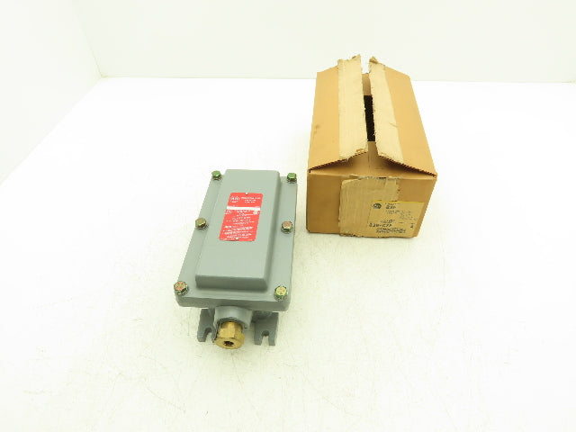 Allen Bradley 836-C7E Ser A Pressure Control Switch Bulletin 836 Air Pneumatic