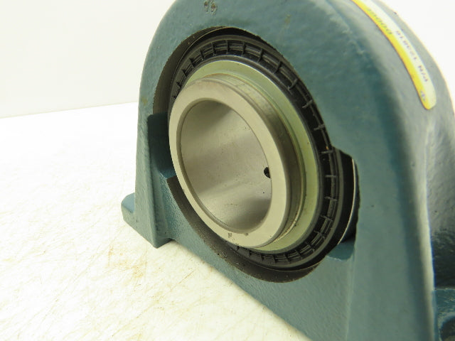 Dodge  123816 P2B-SC-111 Pillow Block Bearing 1-11/16" Bore