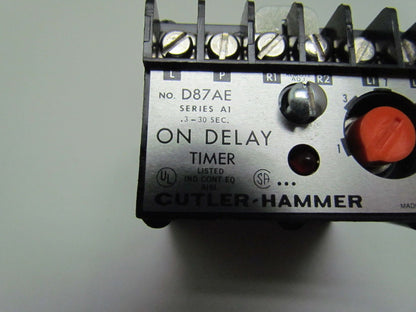 Eaton Cutler Hammer D87AE Solid State timer Module ON Delay 120V AC