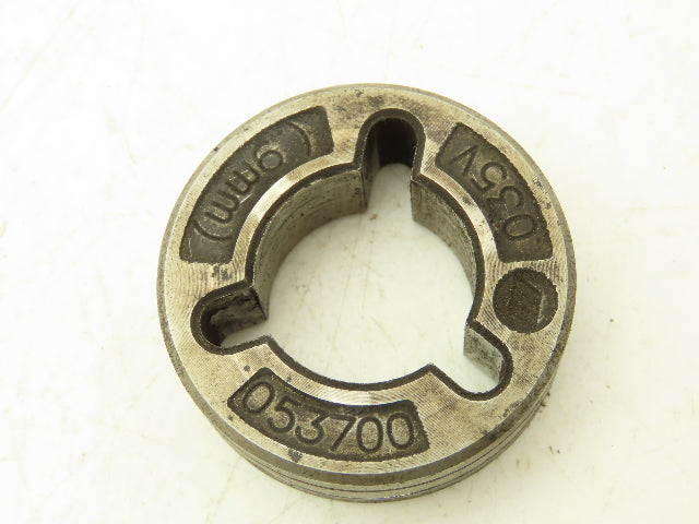 Miller Electric 053700 MIG Welding Wire Rollers 0.mm 0.035V Groove Lot of 4