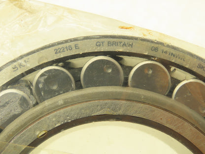 SKF 22216E Spherical Roller Bearing 80mm-ID x 140mm-OD x 33mm-Width