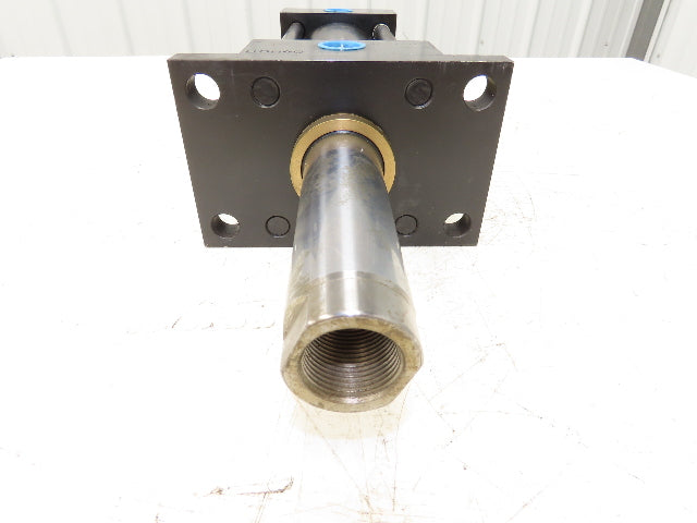 Yates Hydraulic Double Acting Cylinder 3.2" Bore 5" Flange Mount
