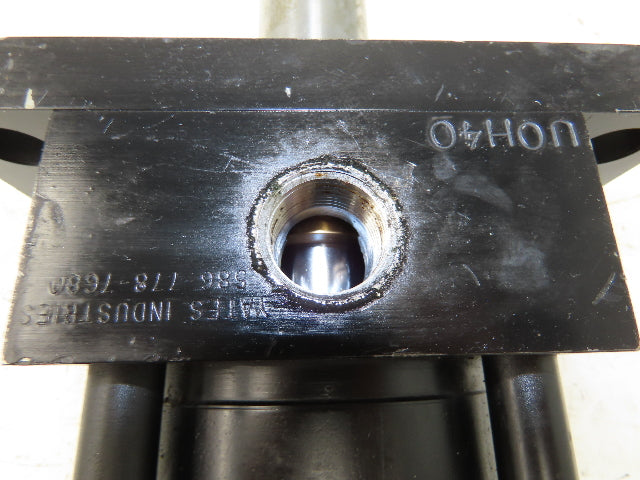 Yates Hydraulic Double Acting Cylinder 3.2" Bore 5" Flange Mount