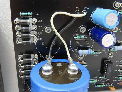 Power One HE48-4-A DC Power Supply 100-240VAC 47-63Hz Input 48VDC 4A Output