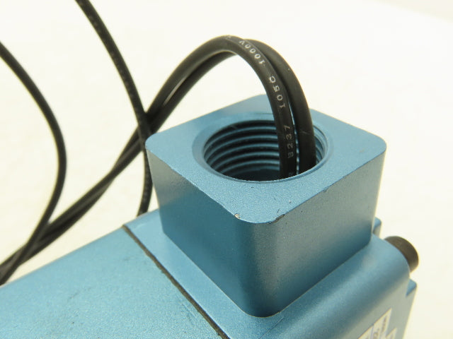 Mac 225B-111CA Pneumatic Solenoid Valve 3 Way 120VAC 16W 150 PSI