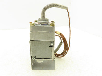 Asco KF11A1/PA10A Temperature Switch W/Sensor Probe Missing Cover 120/240VAC