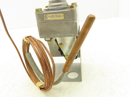 Asco KF11A1/PA10A Temperature Switch W/Sensor Probe Missing Cover 120/240VAC