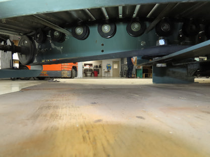 Hytrol 18"x 90° RH Curve Accumulation Roller Conveyor 15"BF V-Belt Slave Drive