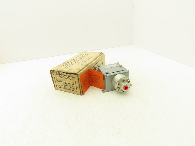 Custom Control Sensors 604G2 Hydraulic Pressure Switch 4500 PSIG 125-480 VAC