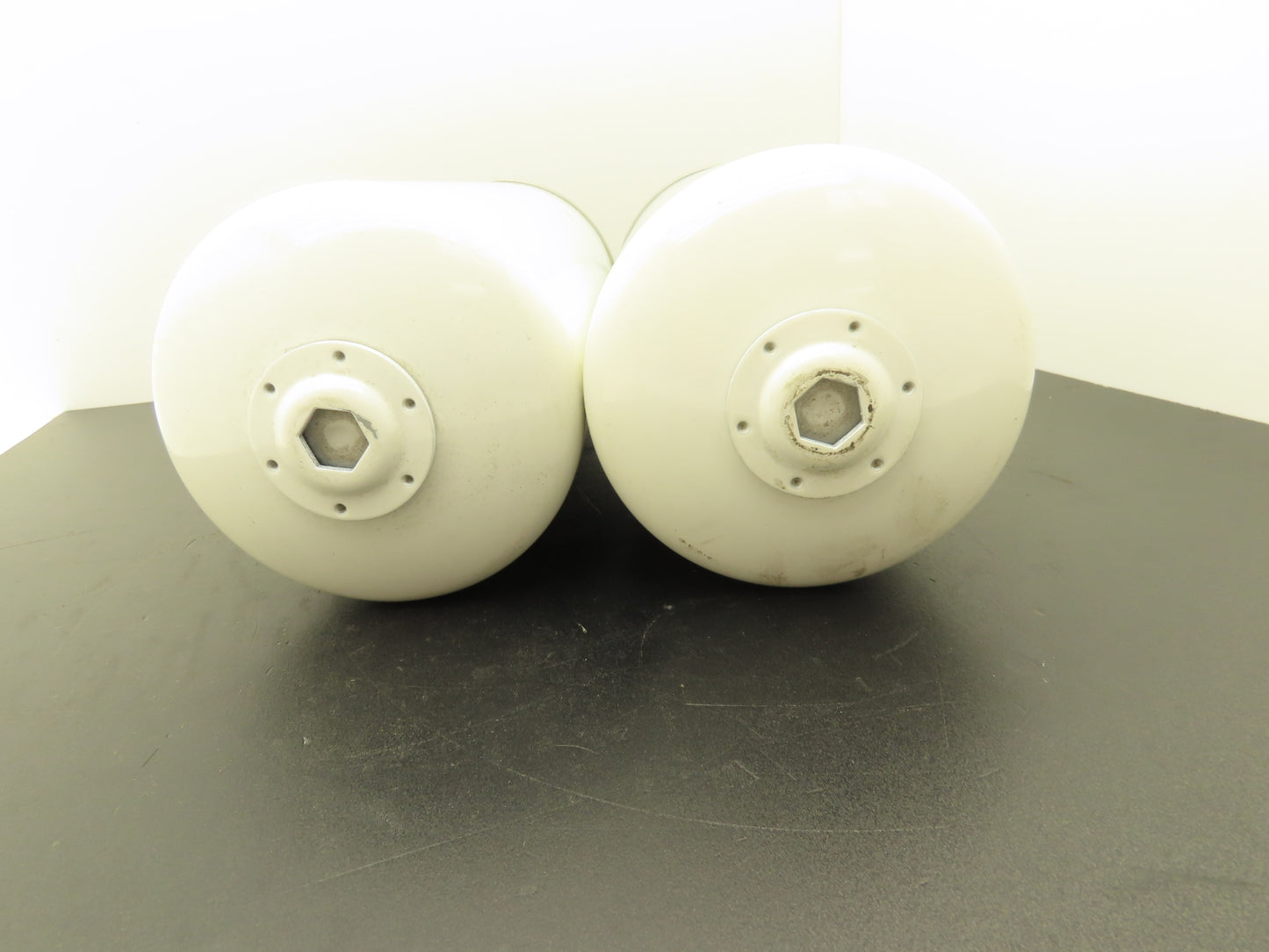 Donaldson P550341 Lube Oil Filter Spin-on Full Flow 4.37" Gasket Lot of 2