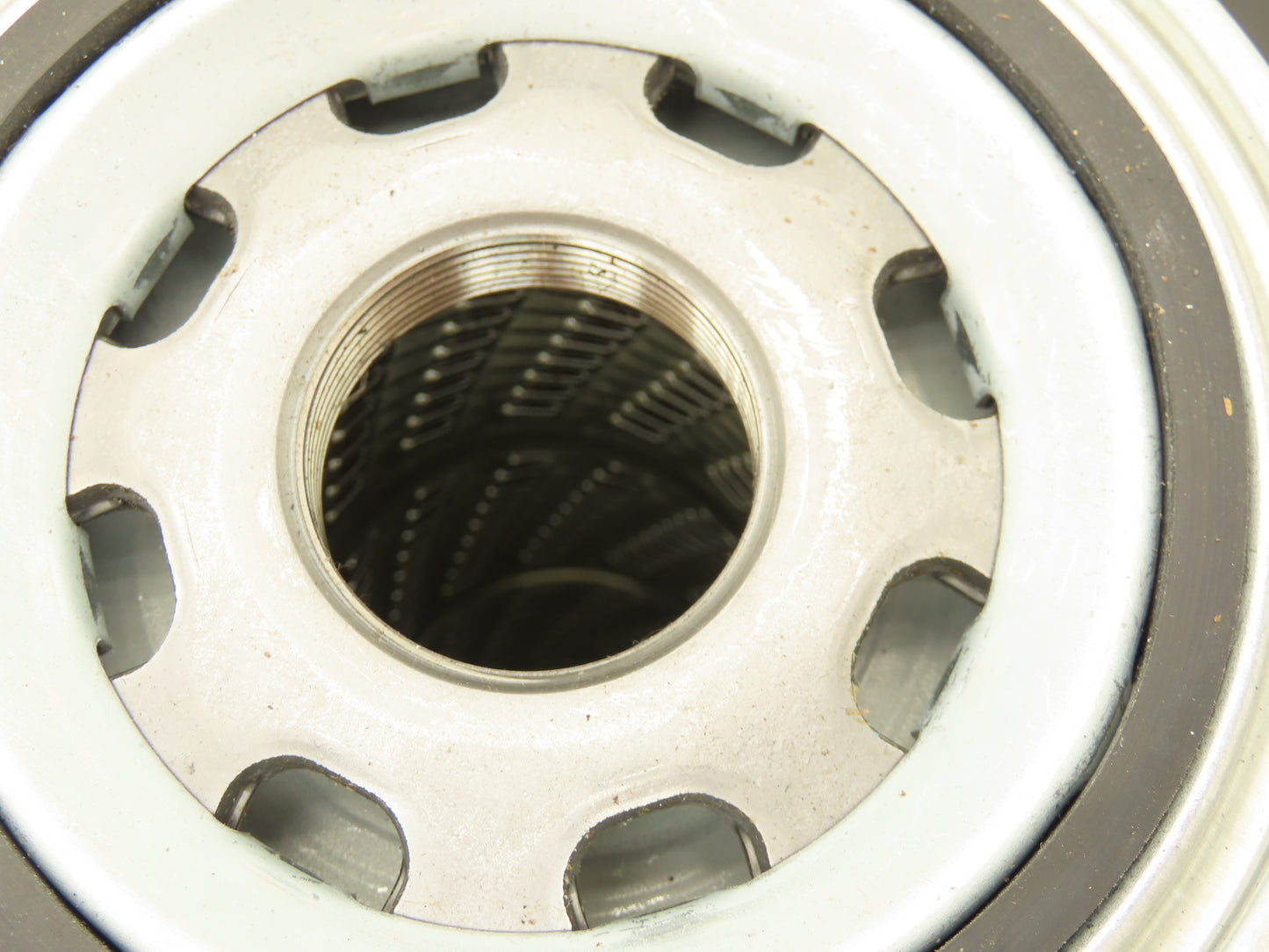 Donaldson P550341 Lube Oil Filter Spin-on Full Flow 4.37" Gasket Lot of 2