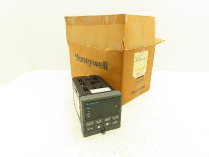 Honeywell DC330B-EE-000-22-000000-00-0 UDC3300 Digital Temperature Controller