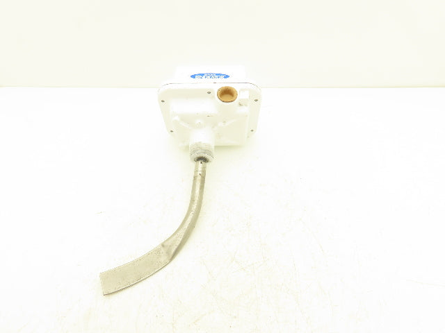 Bindicator Model R-H ROTO-BIN-DICATOR Point level Sensor with H-379 Paddle READ*