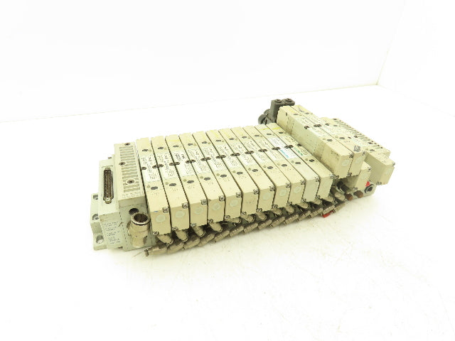 Numatics 239-1180 Pneumatic Solenoid Valve 16-Station Manifold 120psi 120V Coil