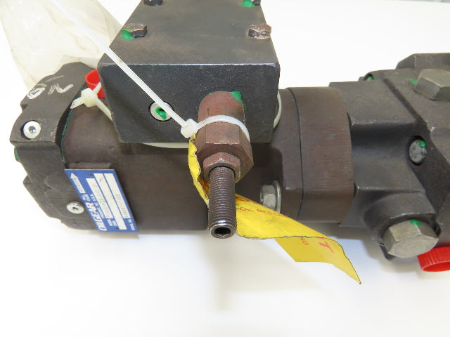 Oilgear PVWH04-LSAS-CNSN Double Hydraulic Piston Pump PVWH04-LDAS-CNSN