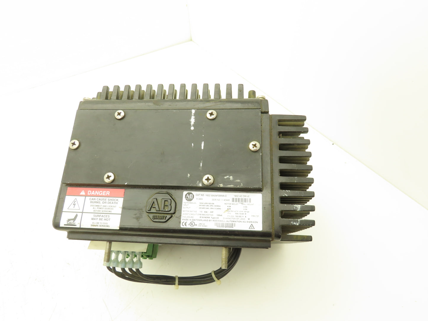 Allen Bradley 160Z-BA04FSNNN AC Drive 2Hp 380-480V 3ph 50/60Hz In Motor/wall Mt