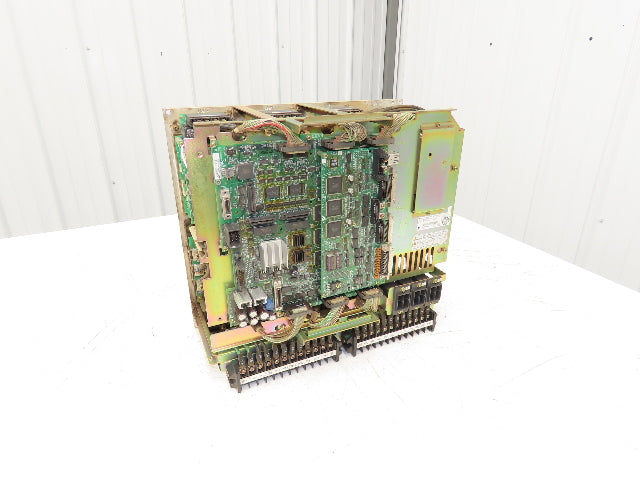 Yaskawa CACR-UP130AAB Servo Drive Unit