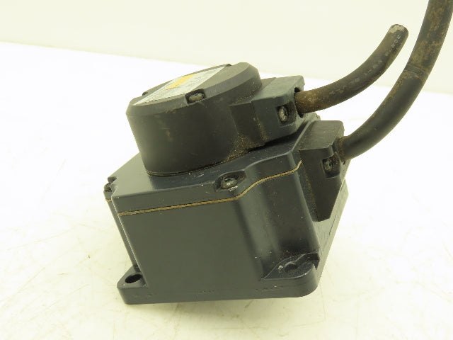 Oriental Motor BXM460-GFS Vexta Brushless DC Servo Motor 60W 3000 RPM W/Encoder