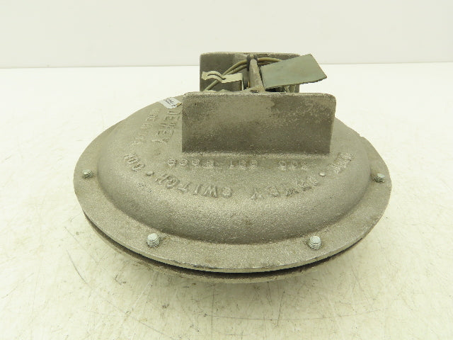 Dewey Model B Vacuum Air Pressure Safety Switch Cast Aluminum
