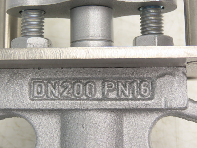 ARIS DN200 PN16 Wafer Butterfly Valve Cast Iron 8" ARIS Actuator W/ Mount