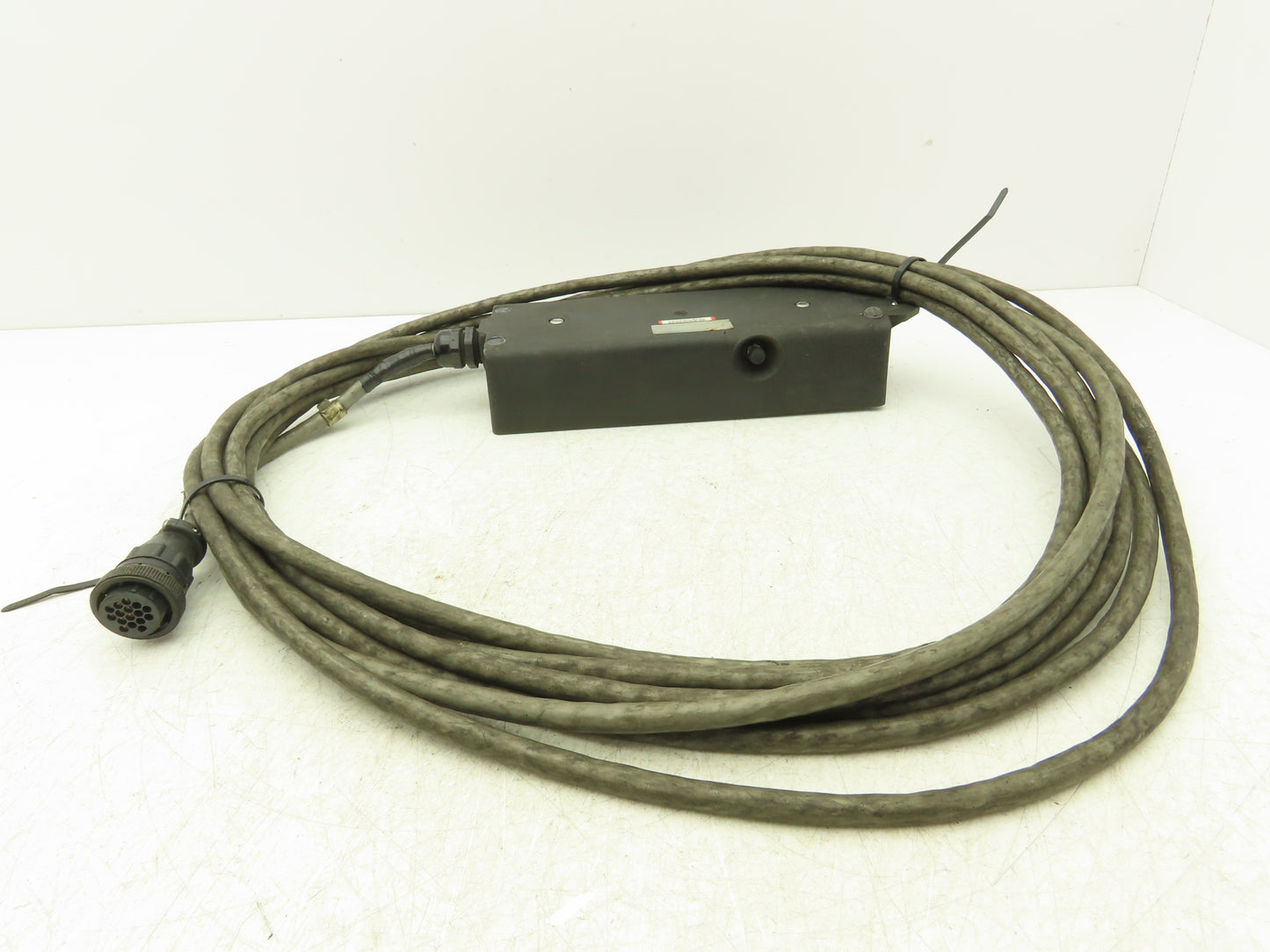 Cincinnati Milacron 3-424-1993A CNC HMI Teach Pendant Operator Control 20' Cord