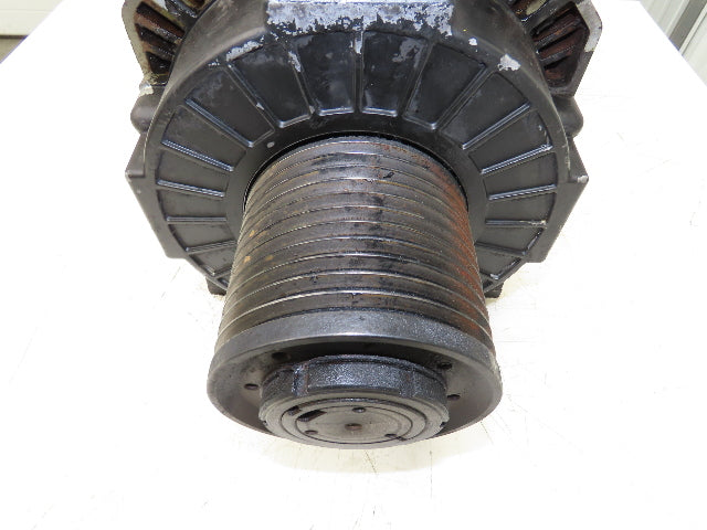Fanuc A06B-0831-B200 AC Spindle Motor 22kW 4500rpm 131-217VAC 3ph