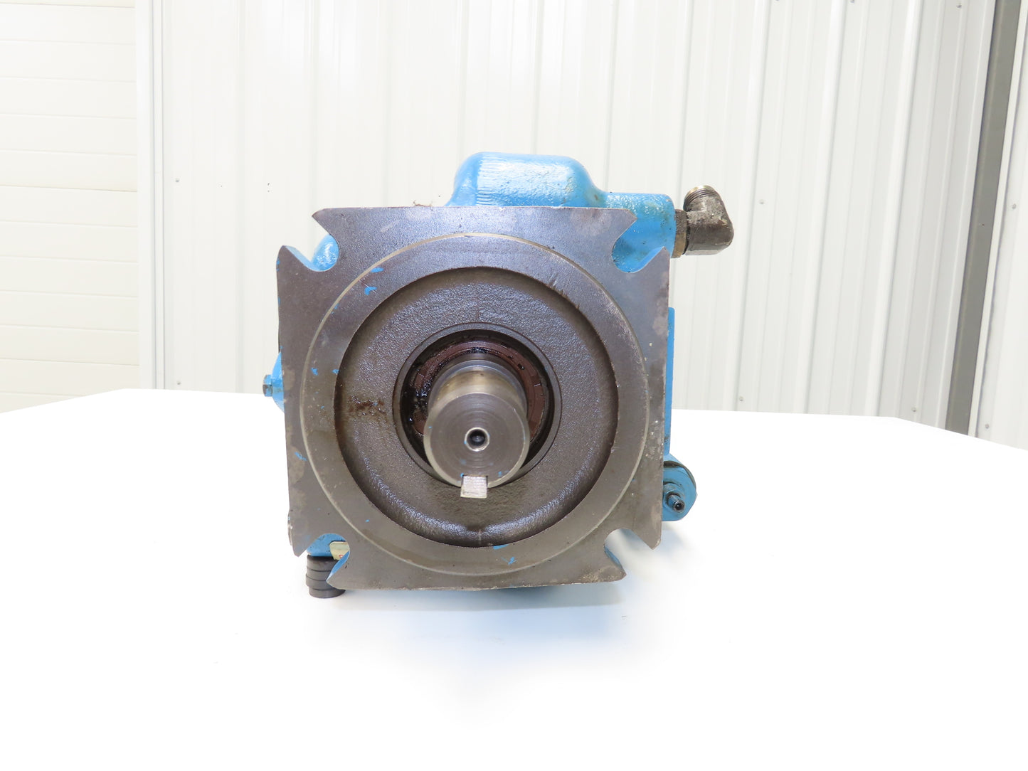 Vickers PVH74QIC RF 1S 10 CM 731 NA Hydraulic Piston Pump 35GPM 3625PSI Quiet