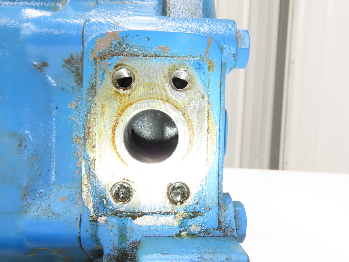 Vickers PVH74QIC RF 1S 10 CM 731 NA Hydraulic Piston Pump 35GPM 3625PSI Quiet