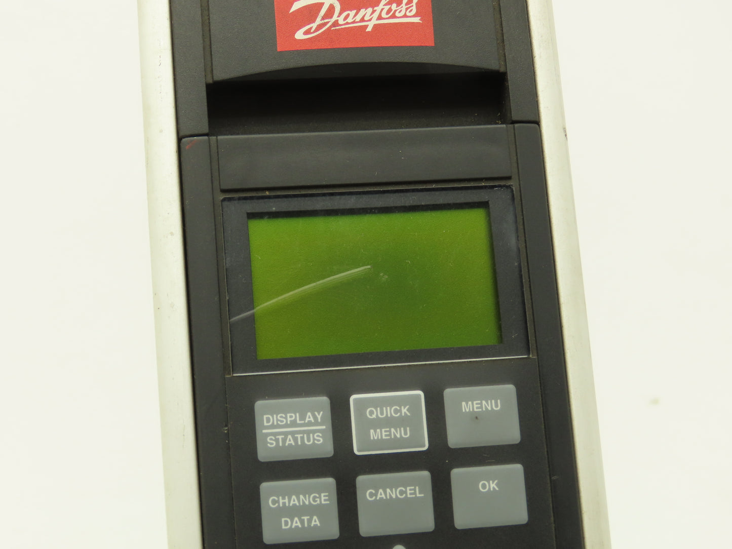 Danfoss VLT5004PT5B20STR0DL Variable Speed Drive VFD 3Hp 380-500vac 3ph 175Z0052