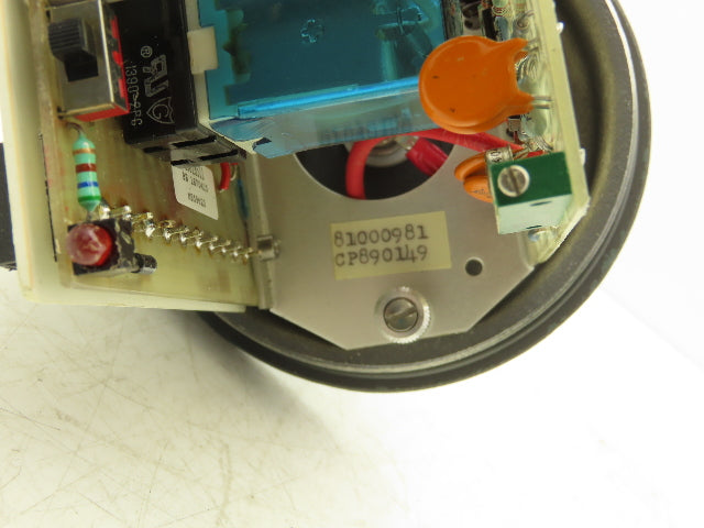 Combustion Engineering Series 8100 Level Controller 115VAC With 7" Probe 1" NPT