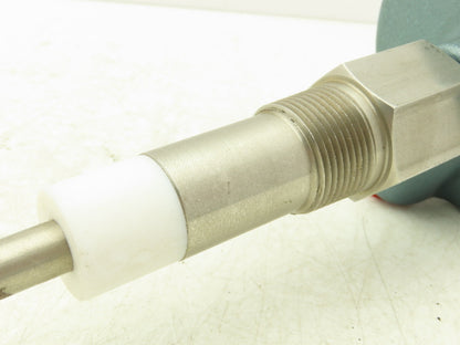 Combustion Engineering Series 8100 Level Controller 115VAC With 7" Probe 1" NPT