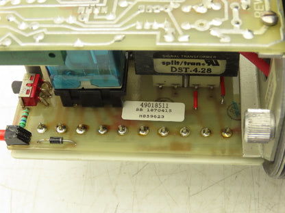 Combustion Engineering Series 8100 Level Controller 115VAC With 7" Probe 1" NPT