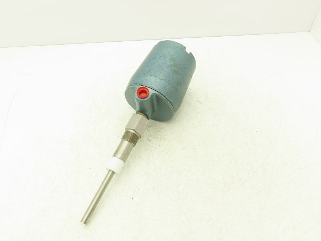 Combustion Engineering Series 8100 Level Controller 115VAC With 7" Probe 1" NPT