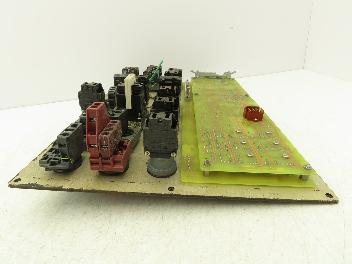 Cincinnati Milacron 3-525-0946A HMI Cinturn Lathe A850 MTB Keyboard Panel *Read