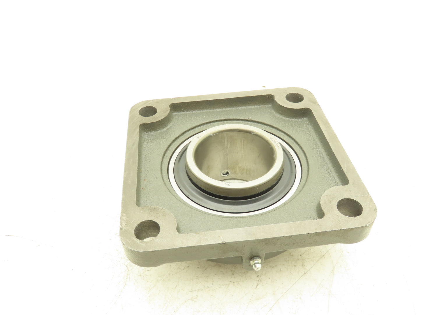 PTI F214 UCF214-44  Cast Iron 4-Bolt Flange Bearing 2-3/4" Bore 2 Set Screws