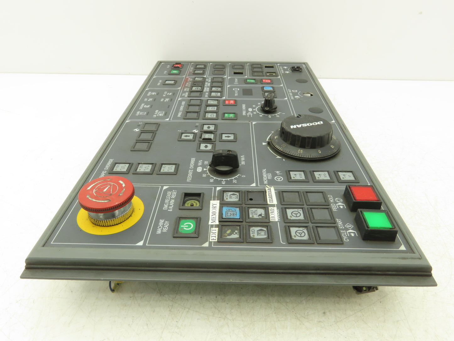 Fuji Electric L51822111 HMI Operator Push Button Control Panel Unit EPCBX9156