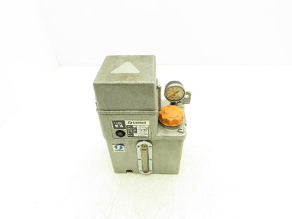 Showa LCB-4111C Lubricator Pump 0.1 L/min  1.2 Mpa 100VAC 2L Tank