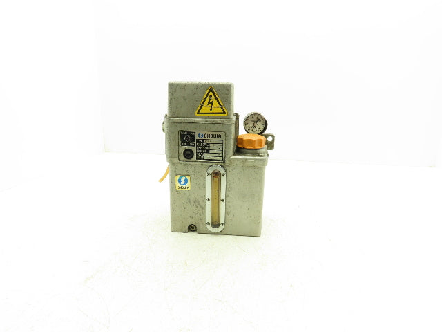 Showa LCB-511C Lubricator Pump 0.1 L/min  1.2 Mpa 100VAC 2L Tank