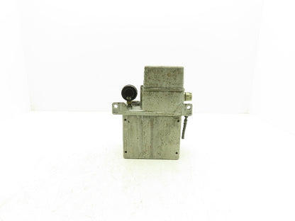 Showa LCB-4111C Lubricator Pump 0.1 L/min  1.2 Mpa 100VAC 2L Tank