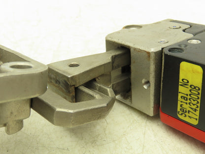 Fortress Interlock TA4T6LL411L0BY00NMPB1 Safety Switch w/Pushbuttons & Slide Bar