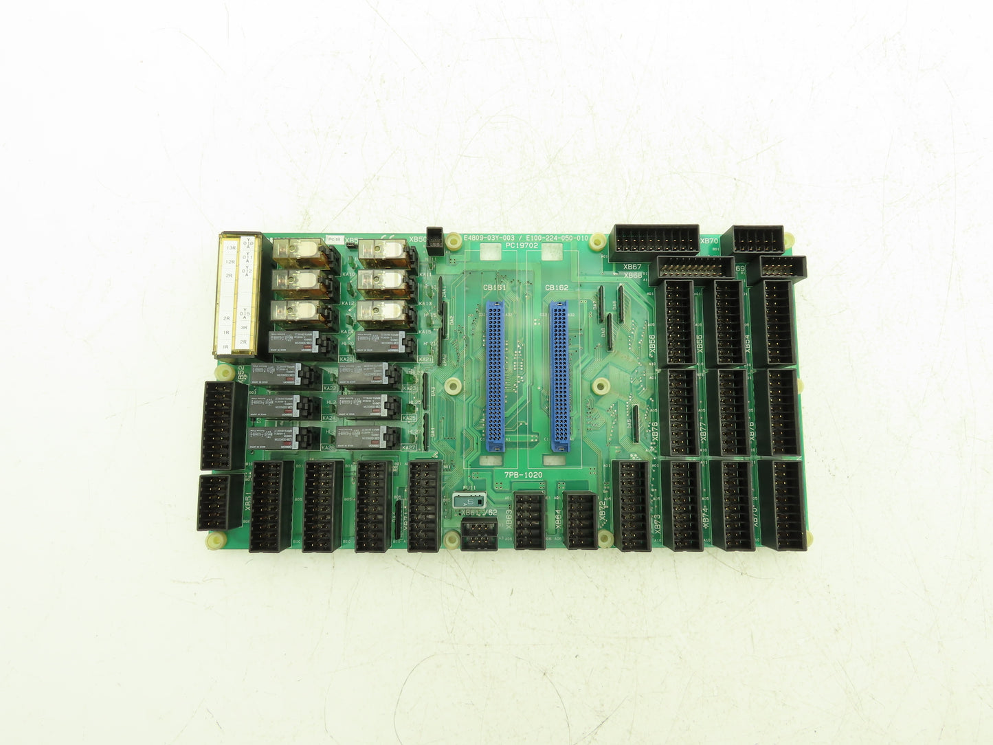 Okuma PC19702 7PB-1020 I/O Controller Relay Junction Printed Circuit Board PCB