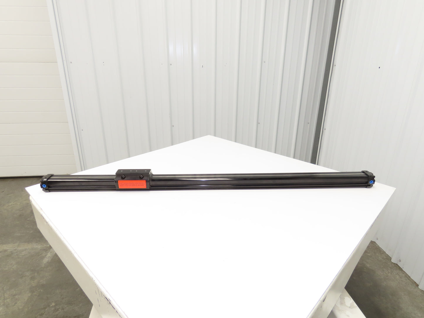 Tolomatic BC215 SK48 Pneumatic Band Linear Cylinder 48" Stroke Rodless