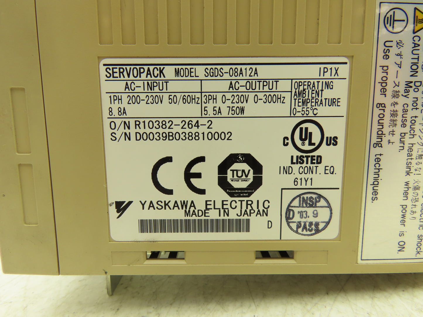 Yaskawa SGDS-08A12A AC Motor Drive 1PH 230V 8.8A In 3PH 0-230V 0-300Hz 750W Out