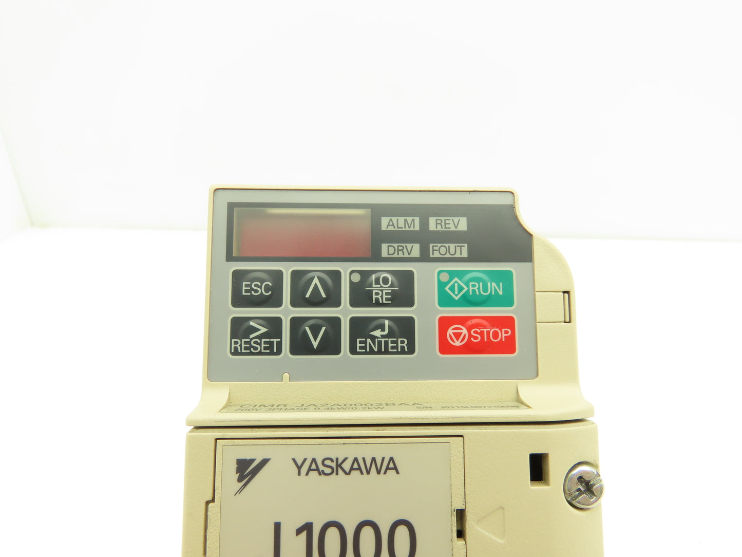 Yaskawa Compact Variable Frequency Drive 240V 3Ph In 0-240V 0-400Hz 0.4kW Out